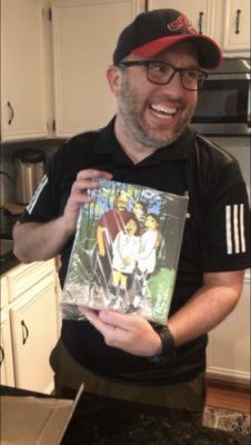 MACH MICH GELB photo review